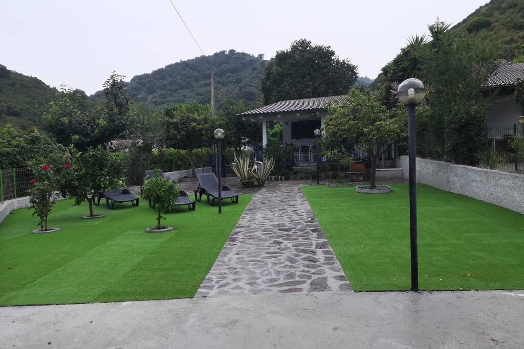 Villa Cilento Mare, Bellissima Con Ampio Giardino Capitello Exterior photo